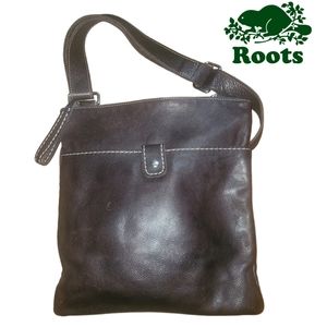 Roots Canada Unisex Venitian Village Leather Crossbody Bag